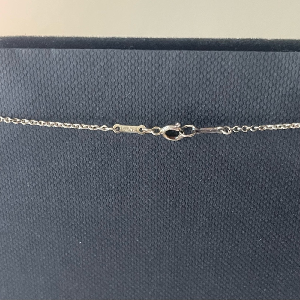 TIFFANY & Co Puff heart silver necklace - Picture 3 of 8
